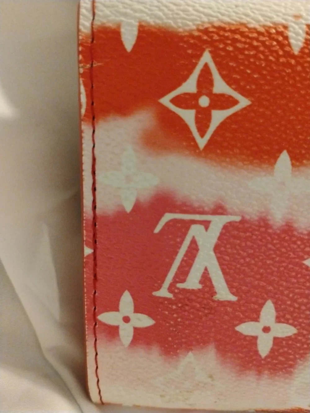 Louis Vuitton Wallet - Picture 9 of 14